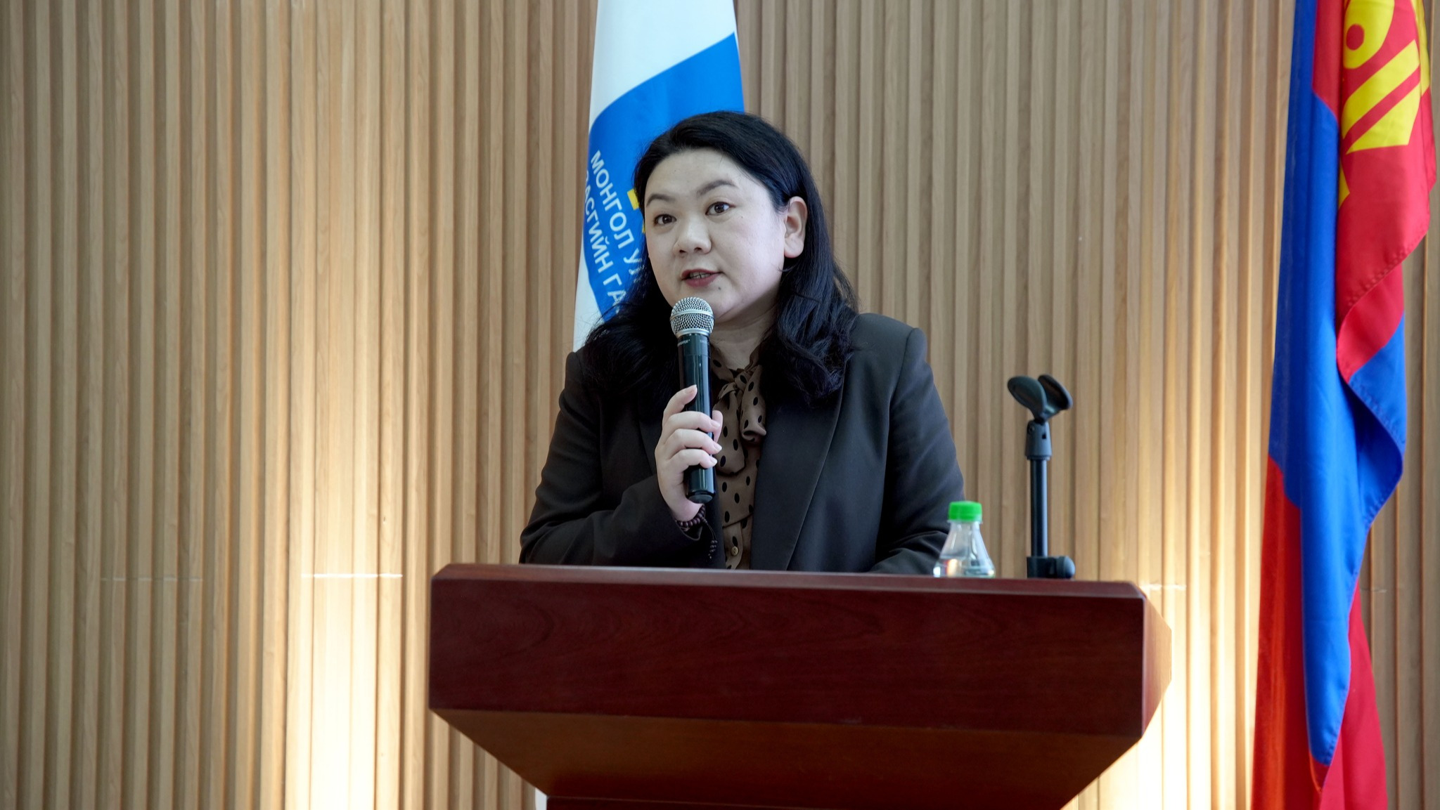 Гэрч, хохирогч хүүхдээс мэдүүлэг авах зориулалттай 